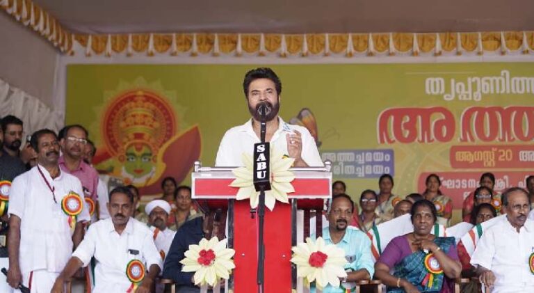 മഹാബലി ലോകം കണ്ട ഏറ്റവും വലിയ സോഷ്യലിസ്റ്റ് , ജനാധിപത്യ കാലഘട്ടത്തിൽ ജീവിക്കുന്ന പ്രജകളാണ് ഇപ്പോൾ രാജാക്കന്മാർ: മമ്മൂട്ടി