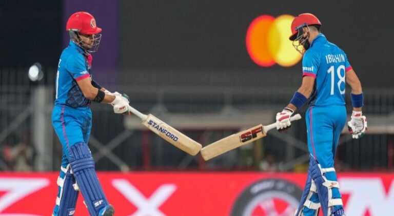 നാണംകെട്ട് പാകിസ്ഥാൻ,​ അഫ്‌ഗാനിസ്ഥാനെതിരെ 8 വിക്കറ്റിന്റെ വമ്പൻ തോൽവി