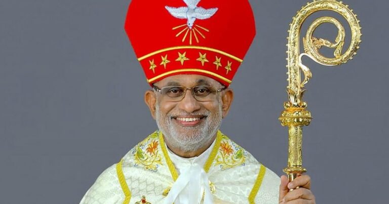 വൈദികര്‍ക്ക് തോന്നിയത് പോലെ കുര്‍ബാന ചൊല്ലാന്‍ പറ്റില്ല; അന്ത്യശാസനവുമായി ആര്‍ച്ച് ബിഷപ് മാര്‍ റഫേല്‍ തട്ടില്‍