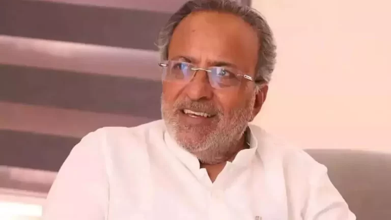ഗുജറാത്തിലെ മുതിർന്ന കോൺഗ്രസ് നേതാവും എംഎല്‍എയുമായ അർജുൻ മോദ്‌വാദിയയും രാജിവെച്ചു
