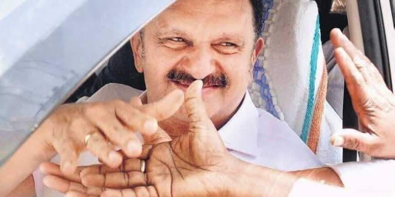 പാർട്ടി നേതൃസ്ഥാനത്തേക്കോ തെരഞ്ഞെടുപ്പിൽ മത്സരിക്കാനോ ഇല്ല, നിലപാടിലുറച്ച് കെ മുരളീധരന്‍