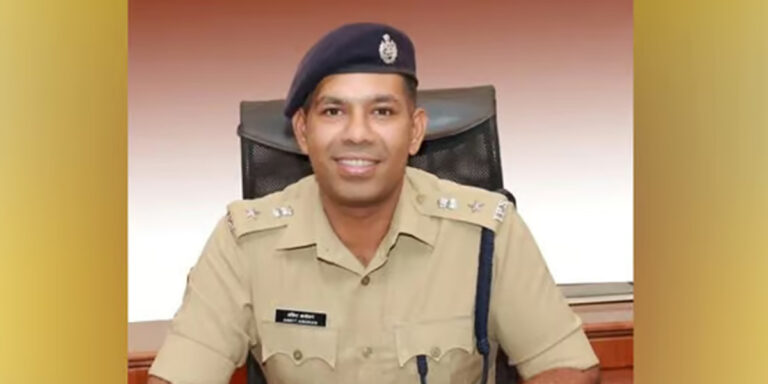പൂരം വിവാദം : തൃശൂർ പൊലീസ് കമ്മീഷണര്‍ അങ്കിത് അശോകിനെയും എസിപിയെയും സ്ഥലംമാറ്റും 