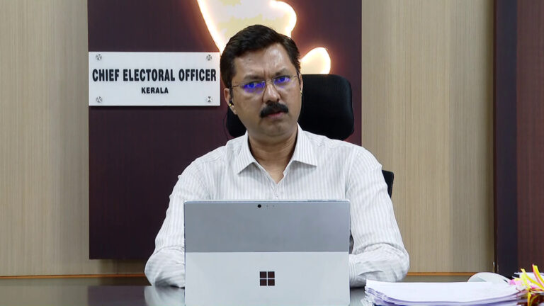 പോളിങ് വെെകിയിട്ടില്ല, താമസമുണ്ടായത് വടകരയിൽ അടക്കം ചില ഇടങ്ങളിൽ മാത്രം : സഞ്ജയ് കൗൾ