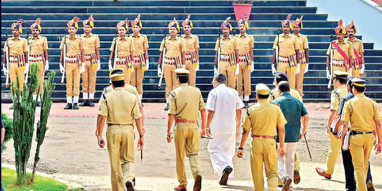 പൂച്ചക്കാര് മണികെട്ടും? ആഭ്യന്തരവകുപ്പിനെതിരെ സിപിഎമ്മിലും അസംതൃപ്തി പുകയുന്നു