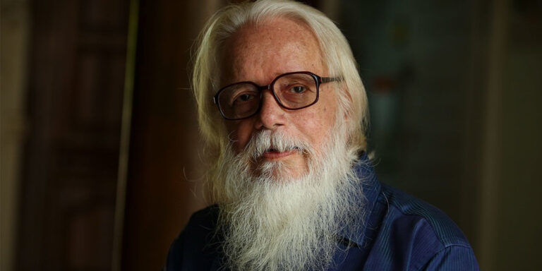 ഐ​എ​സ്ആ​ർ​ഒ ചാ​ര​ക്കേ​സ് കെ​ട്ടി​ച്ച​മ​ച്ചത് , പിന്നിൽ സ്മാർട്ട് വി​ജ​യനെ​ന്ന് സി​ബി​ഐ