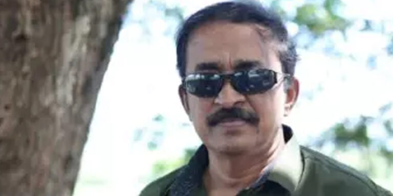 സുരേഷ്‌ഗോപിയുടെ മുഖമുള്ള യേശു ചിത്രം : ഇടത് നിരീക്ഷകൻ റെജി ലൂക്കോസിനെതിരെ പരാതി
