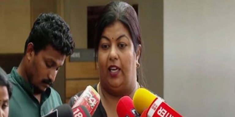 പ്ര​മു​ഖ ന​ട​നി​ൽ​നി​ന്ന് ദു​ര​നു​ഭ​വ​മു​ണ്ടാ​യി; ഹേമ കമ്മിറ്റി റിപ്പോർട്ടിൽ ‘അമ്മ’ക്ക് ഇരട്ടത്താപ്പെന്ന് തി​ല​ക​ന്‍റെ മ​ക​ൾ