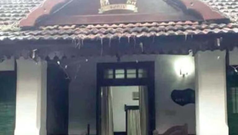 കുടിശ്ശിക 47.84 ലക്ഷം രൂപയായി, പാട്ടക്കരാര്‍ റദ്ദ് ചെയ്തു; ആലുവ റെസ്റ്റ് ഹൗസ് തിരിച്ചുപിടിച്ച് സംസ്ഥാന സര്‍ക്കാര്‍