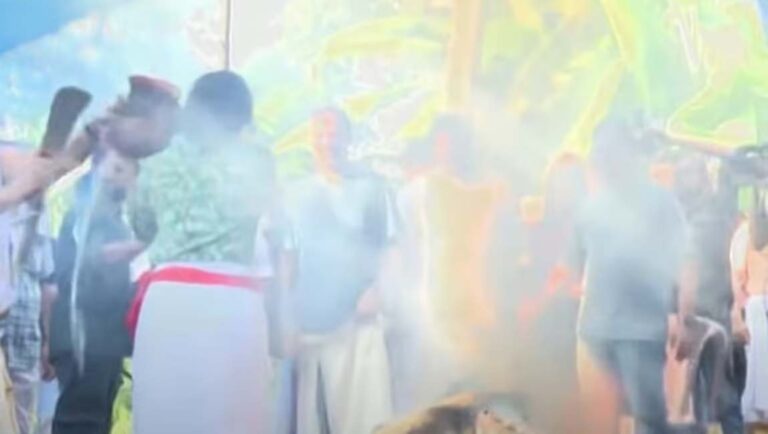 എഡിഎം നവീന്‍ ബാബുവിന് കണ്ണീരോടെ വിട നല്‍കി ജന്മനാട്