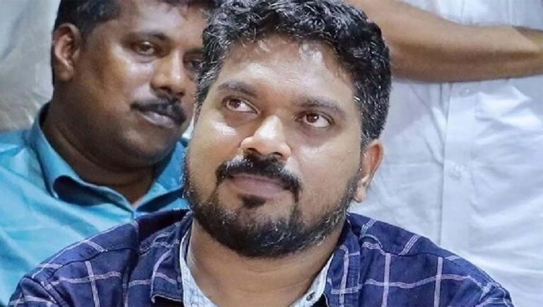 പാലക്കാട് യൂത്ത് കോണ്‍ഗ്രസ് മുന്‍ നേതാവ് ഇടതുപക്ഷത്തേക്ക്