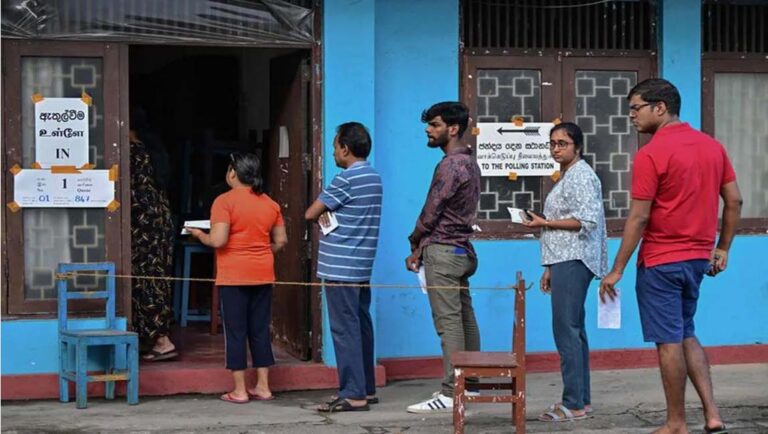 ശ്രീ​ല​ങ്ക​യി​ൽ പാ​ർ​ല​മെ​ന്‍റ് തെ​ര​ഞ്ഞെ​ടു​പ്പ് ഇ​ന്ന്; ഫ​ല​പ്ര​ഖ്യാ​പ​നം വെ​ള്ളി​യാ​ഴ്ച