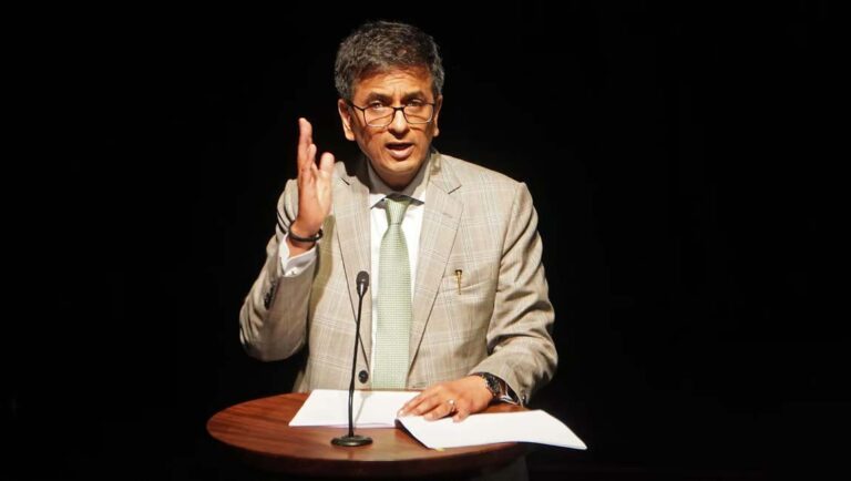 ‘നാളെ മുതല്‍ എനിക്ക് നീതി നല്‍കാന്‍ കഴിയില്ല, എങ്കിലും സംതൃപ്തനാണ്’: സുപ്രീംകോടതി ചീഫ് ജസ്റ്റിസ് ഡി വൈ ചന്ദ്രചൂഡ്