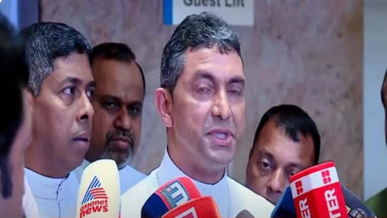 മുനമ്പം ഭൂമി പ്രശ്‌നത്തില്‍ ശാശ്വത പരിഹാരം ഉണ്ടാകുമെന്ന് മുഖ്യമന്ത്രി ഉറപ്പു നല്‍കി : സമരസമിതി