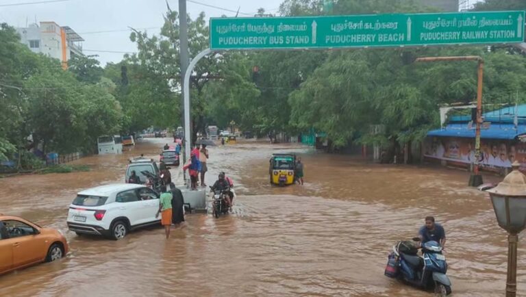 ഫിന്‍ജാല്‍ ചുഴലിക്കാറ്റ് : തമിഴ്‌നാട്ടില്‍ പെയ്തിറങ്ങിയത് റെക്കോര്‍ഡ് മഴ