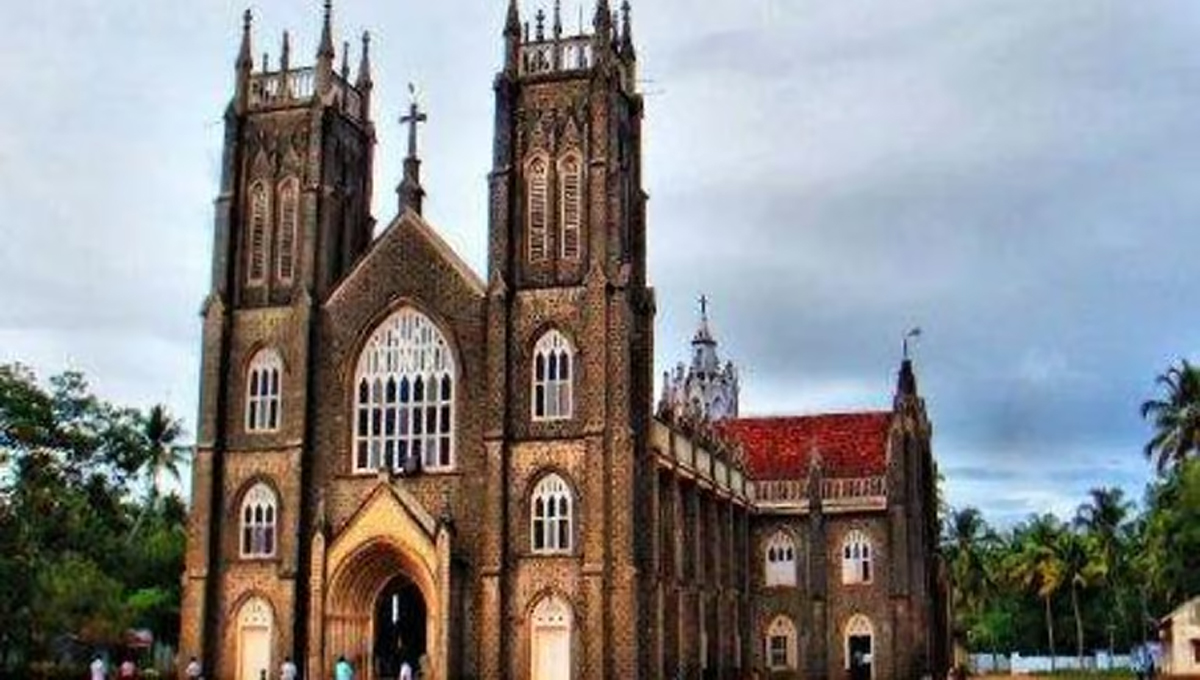 അര്‍ത്തുങ്കല്‍ തിരുനാള്‍ : രണ്ട് താലൂക്കുകള്‍ക്ക് ഇന്ന് അവധി; മദ്യനിരോധനം