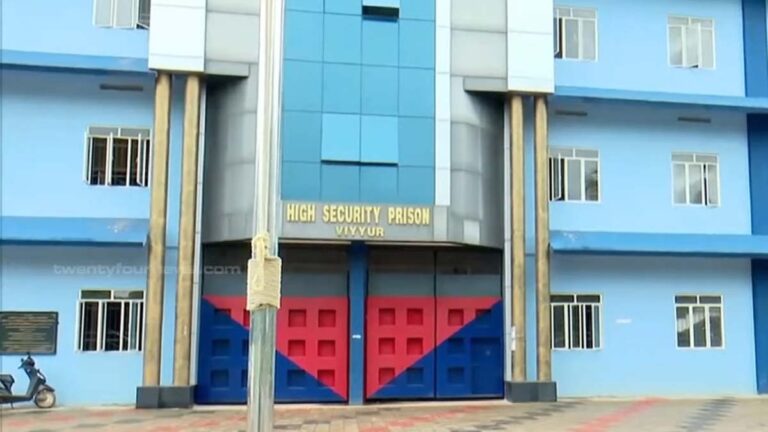 വിയൂര്‍ അതീവ സുരക്ഷാ ജയിലില്‍ ബീഡി കച്ചവടം : ജയില്‍ ജീവനക്കാരന്‍ അറസ്റ്റില്