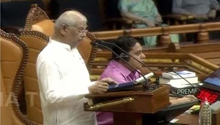 ഗവർണർ രാജേന്ദ്ര ആർലേക്കറുടെ ആദ്യ നയപ്രഖ്യാപനം ആരംഭിച്ചു