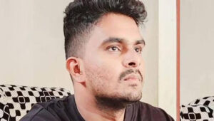 തിരുവനന്തപുരത്ത് കൂട്ടക്കൊല?, ആറുപേരെ വെട്ടിയെന്ന് യുവാവ്, പ്രതി പൊലീസില്‍ കീഴടങ്ങി