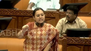 ആശ വര്‍ക്കര്‍മാര്‍ക്ക് കൂടുതല്‍ പ്രതിഫലം കേരളത്തില്‍; ആവര്‍ത്തിച്ച് ആരോഗ്യമന്ത്രി