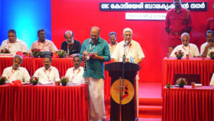 ‘മോദി സർക്കാർ നവ ഫാഷിസ്റ്റ്, ഫലസ്തീന് ഒപ്പം നിൽക്കുന്ന ഇന്ത്യയുടെ നിലപാട് അട്ടിമറിച്ചു’ : പ്രകാശ് കാരാട്ട്