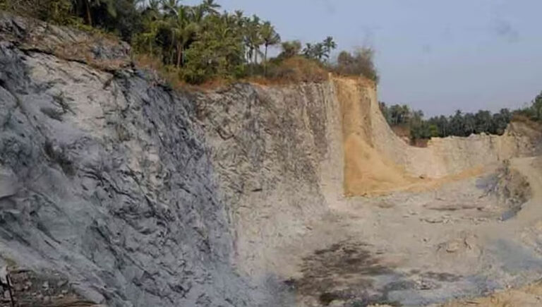 കനത്ത മഴ : കണ്ണൂരിൽ ക്വാറികളുടെ പ്രവർത്തനം നിരോധിച്ചു; വിനോദ സഞ്ചാര മേഖലകളിലും പ്രവേശനമില്ല