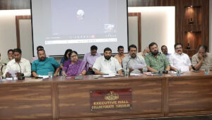 ആശങ്ക വേണ്ട, തൃശൂര്‍ പൂരം പ്രൗഢിയോടെ നടക്കും : മന്ത്രി വി എന്‍ വാസവന്‍