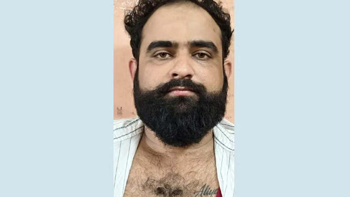 കഞ്ചാവ് കേസിലെ പ്രതി അറസ്റ്റു ചെയ്യാനെത്തിയ എക്സൈസ് ഉദ്യോഗസ്ഥരെ കുത്തി പരിക്കേൽപ്പിച്ചു