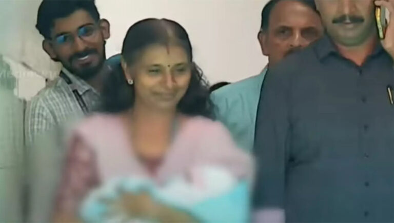 ‘നിധിയെ തിരികെ വേണം’; കൊച്ചിയിൽ ഉപേക്ഷിച്ച കുഞ്ഞിനെ ഏറ്റെടുക്കാൻ തയ്യാറെന്ന് ജാർഖണ്ഡ് സ്വദേശികൾ