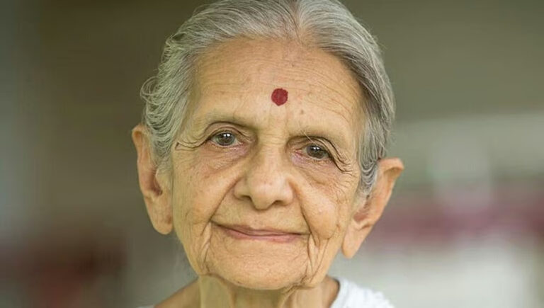 ഗാന്ധിജിയുടെ പ്രപൗത്രി നീലംബെൻ പരീഖ് അന്തരിച്ചു