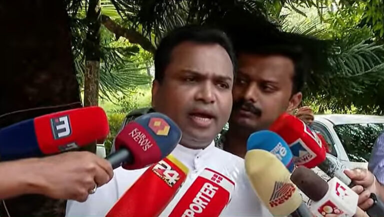 മുനമ്പം; രാഷ്ട്രീയക്കാര്‍ തെറ്റിദ്ധരിപ്പിച്ചു, നിയമഭേദഗതിയിൽ നിരാശ : സിറോ മലബാര്‍ സഭ