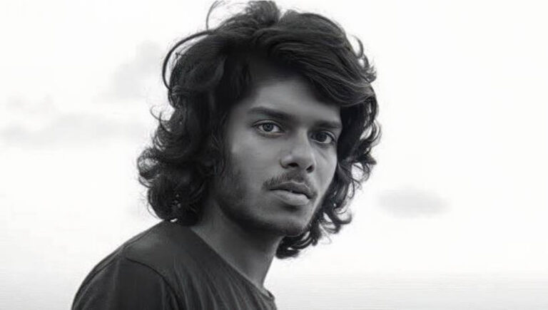 പുലിപ്പല്ല് കേസ് : കോടനാട് റേഞ്ച് ഓഫിസറെ സ്ഥലം മാറ്റി