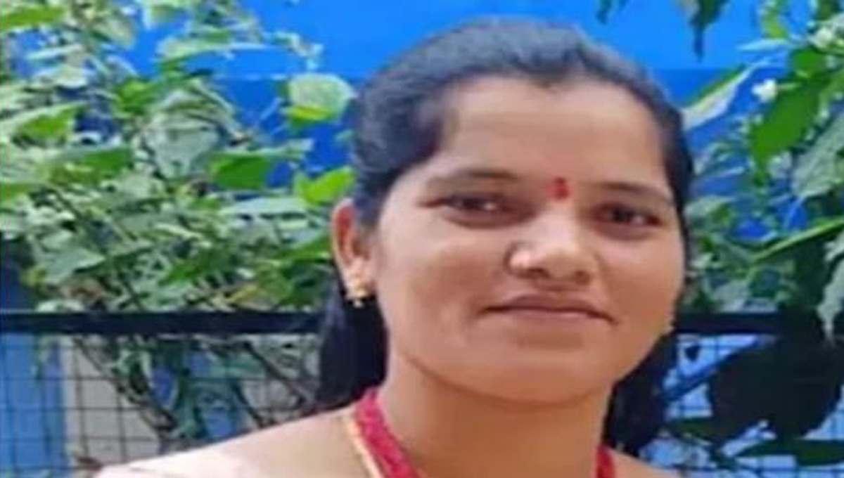 തെ​ല​ങ്കാ​ന​യി​ൽ പൂ​ർ​വ വി​ദ്യാ​ർ​ത്ഥി സം​ഗ​മ​ത്തിൽ ക​ണ്ടു​മു​ട്ടി​യ കാ​മു​ക​നൊ​പ്പം ജീ​വി​ക്കാ​ൻ യു​വ​തി മൂ​ന്നു മ​ക്ക​ളെ കൊ​ല​പ്പെ​ടു​ത്തി
