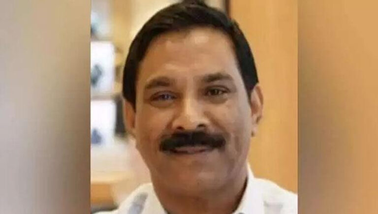 ക​ട്ട​പ്പ​നയിൽ ലി​ഫ്റ്റി​ൽ കു​ടു​ങ്ങി വ്യാ​പാ​രി മ​രി​ച്ച​സം​ഭ​വം; നി​ല​ച്ച ലി​ഫ്റ്റ് പ്ര​വ​ർ​ത്തി​പ്പി​ക്കാ​ൻ ശ്ര​മി​ച്ച​തി​ലെ പി​ഴ​വ് കാ​ര​ണം