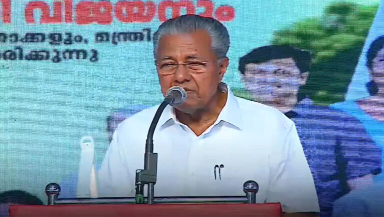 ദേശീയപാത നിർമാണത്തിന്റെ പൂർണ നിയന്ത്രണം കേന്ദ്ര സർക്കാരിന്; ഭൂമി ഏറ്റെടുത്തു നൽകിയതിൽ മാത്രമാണ് സംസ്ഥാന സർക്കാരിന് ഉത്തരവാദിതം : മുഖ്യമന്ത്രി