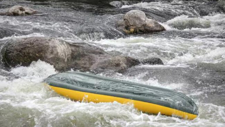 അ​മേ​രി​ക്ക​യി​ൽ ക​യാ​ക്കിം​ഗി​നി​ടെ അ​പ​ക​ട​ത്തി​ൽ​പ്പെ​ട്ട സു​ഹൃ​ത്തു​ക്ക​ളെ ര​ക്ഷി​ക്കാ​ൻ ശ്ര​മി​ക്കു​ന്ന​തി​നി​ടെ മ​ല​യാ​ളി മു​ങ്ങി മ​രി​ച്ചു