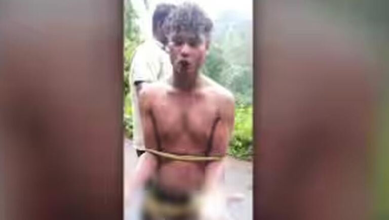 പാ​ല​ക്കാ​ട് ആ​ദി​വാ​സി യു​വാ​വി​നെ കെ​ട്ടി​യി​ട്ട് മ​ര്‍​ദി​ച്ചു