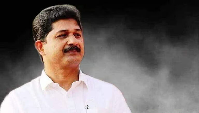 ‘സ്വന്തം കുഞ്ഞ് കൊല്ലപ്പെടുന്നതുവരെ യുദ്ധം ആസ്വദിക്കുന്നവരെ കാലം തിരുത്തട്ടെ’ : എം സ്വരാജ്