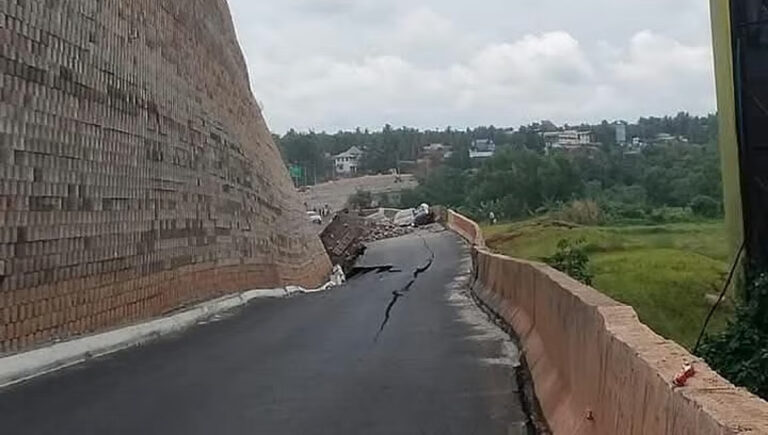 കൂരിയാട് ദേശീയപാത : തകർന്ന ഭാ​ഗത്ത് തൂണുകളിൽ ഉയർത്തി പുതിയ പാത 6 മാസത്തിനുള്ളിൽ നിർമിക്കും