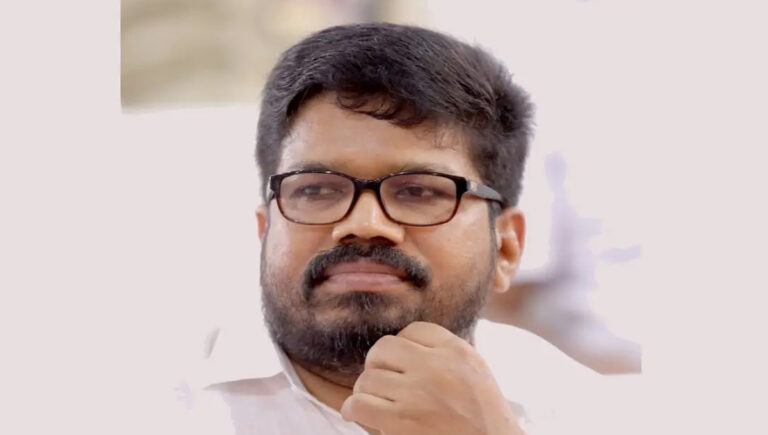 ‘സ്രാവുകളെ ഞാന്‍ വെട്ടിച്ച് പോന്നു കടുവകളെ കീഴടക്കി മൂട്ടകളാണെന്നെ ശല്യപ്പെടുത്തുന്നത്’ : കെ കെ രാഗേഷ്