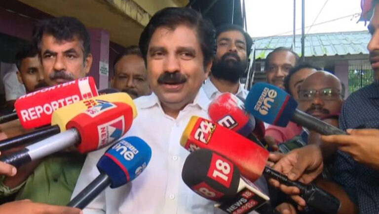 നിലമ്പൂരിൽ ചരിത്ര ഭൂരിപക്ഷം ഉണ്ടാകും : ആര്യാടൻ ഷൗക്കത്ത്