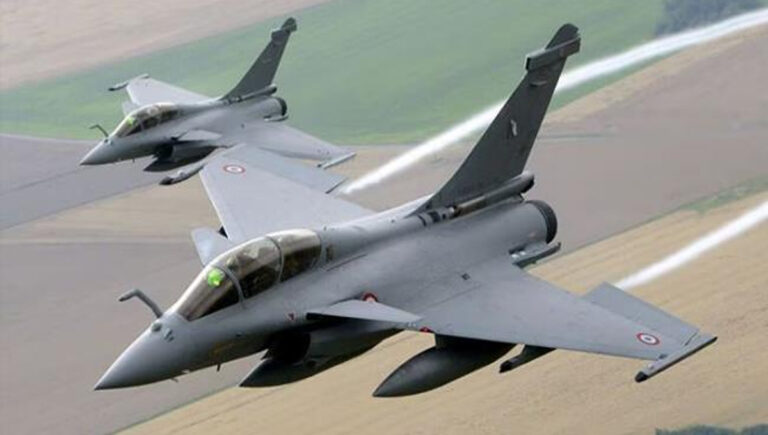 തിരുവനന്തപുരം വിമാനത്താവളത്തിൽ ബ്രിട്ടന്റെ യുദ്ധവിമാനത്തിന് അടിയന്തര ലാൻഡിങ്