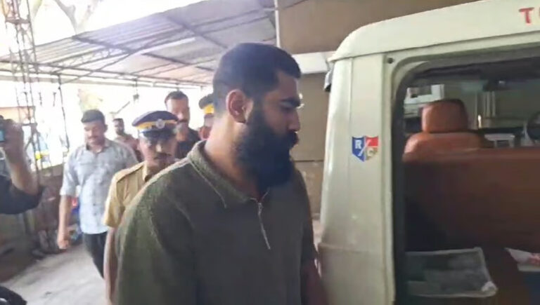 ബസിൽ ലൈംഗികാതിക്രമം : പ്രതി സവാദ് റിമാൻഡിൽ