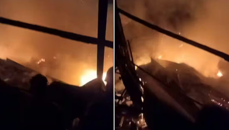 കോഴിക്കോട്ട് പഴയ പേപ്പർ സൂക്ഷിച്ചിരുന്ന കടയിൽ തീപിടിത്തം; ഷെഡ് പൂർണമായും കത്തി നശിച്ചു