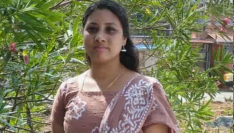 തൃ​ശൂ​രി​ല്‍ ഭാ​ര്യ​യെ ഭ​ര്‍​ത്താ​വ് ശ്വാ​സം​മു​ട്ടി​ച്ച് കൊ​ല​പ്പെ​ടു​ത്തി