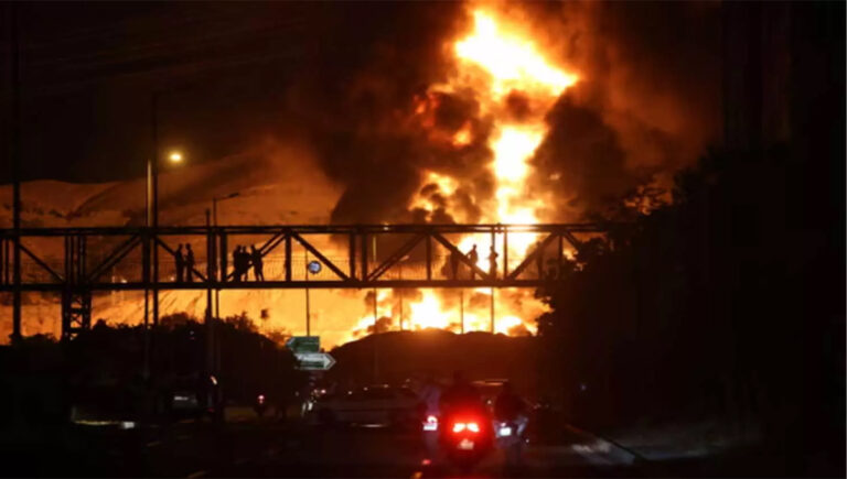 രണ്ടാം ദിനവും ഇറാനിൽ വൻ ആക്രമണം അഴിച്ചുവിട്ട് ഇസ്രായേൽ; ഇറാൻ തിരിച്ചടിയിൽ അഞ്ച് മരണം