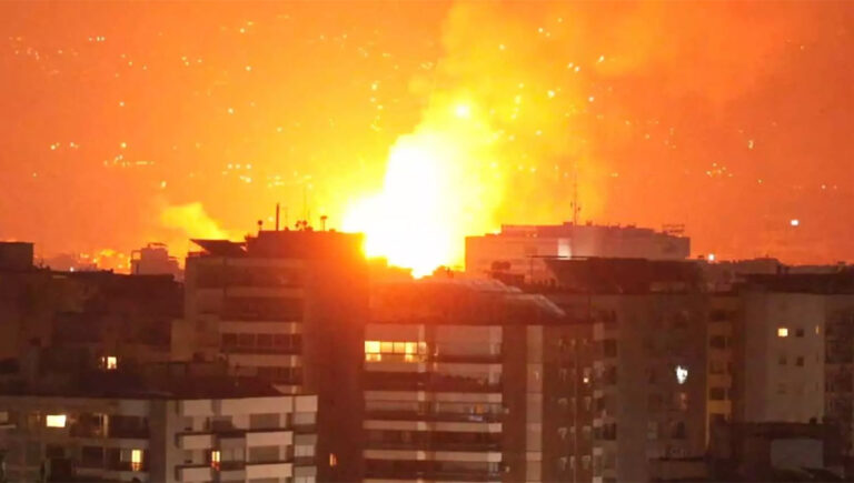 ഇറാനിലെ ആണവകേന്ദ്രങ്ങളിലും വിമാനത്താവളത്തിനും നേരെ വീണ്ടും ഇസ്രായേല്‍ ആക്രമണം