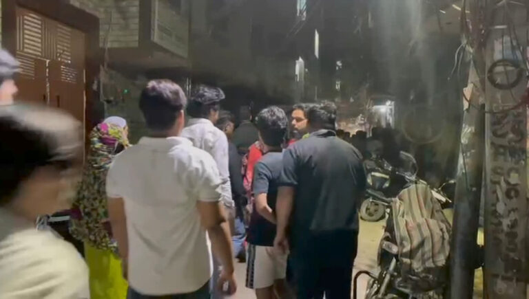 ഡൽഹിയിൽ പ്രായപൂർത്തിയാവാത്ത പെൺകുട്ടിയെ ബലാത്സംഗം ചെയ്ത് കൊന്നു