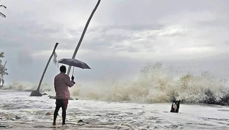 ചെല്ലാനത്ത് കടല്‍ഭിത്തി നിര്‍മാണം; 306 കോടി രൂപയുടെ രണ്ടാംഘട്ട പദ്ധതിക്ക് അനുമതി