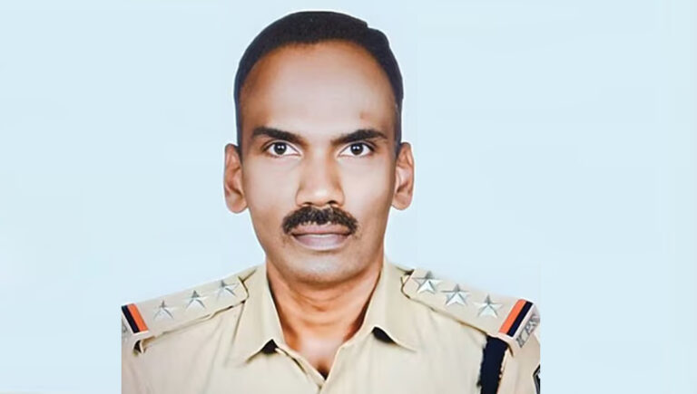 തിരുവനന്തപുരത്ത് പൊലീസ് സര്‍ക്കിള്‍ ഇന്‍സ്‌പെക്ടറെ വീടിനുള്ളില്‍ മരിച്ച നിലയില്‍