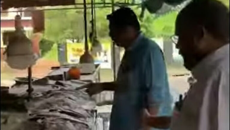 കോഴിക്കോട് മത്സ്യവില്‍പ്പന നിര്‍ത്തിയില്ലെങ്കില്‍ മീനില്‍ മണ്ണെണ്ണ ഒഴിക്കുമെന്ന ഭീഷണിയുമായി പണിമുടക്ക് അനുകൂലികള്‍